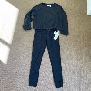 Brand new Zella leggings & sweatshirt set girls XL 14/16 with tags.